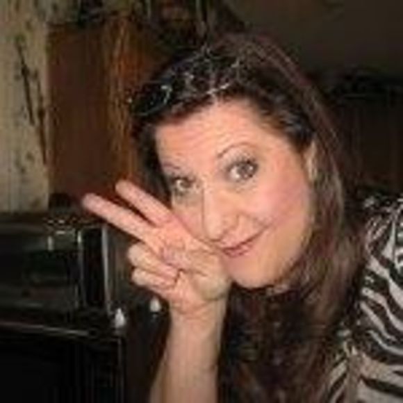 Meet your Posher, Cindy - Picture 1 of 1